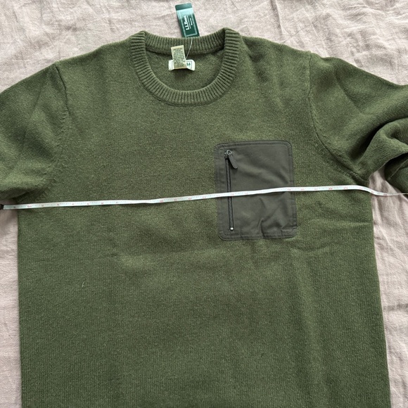 Men's Maine Guide Lightweight Lambswool Sweater - Picture 6 of 8